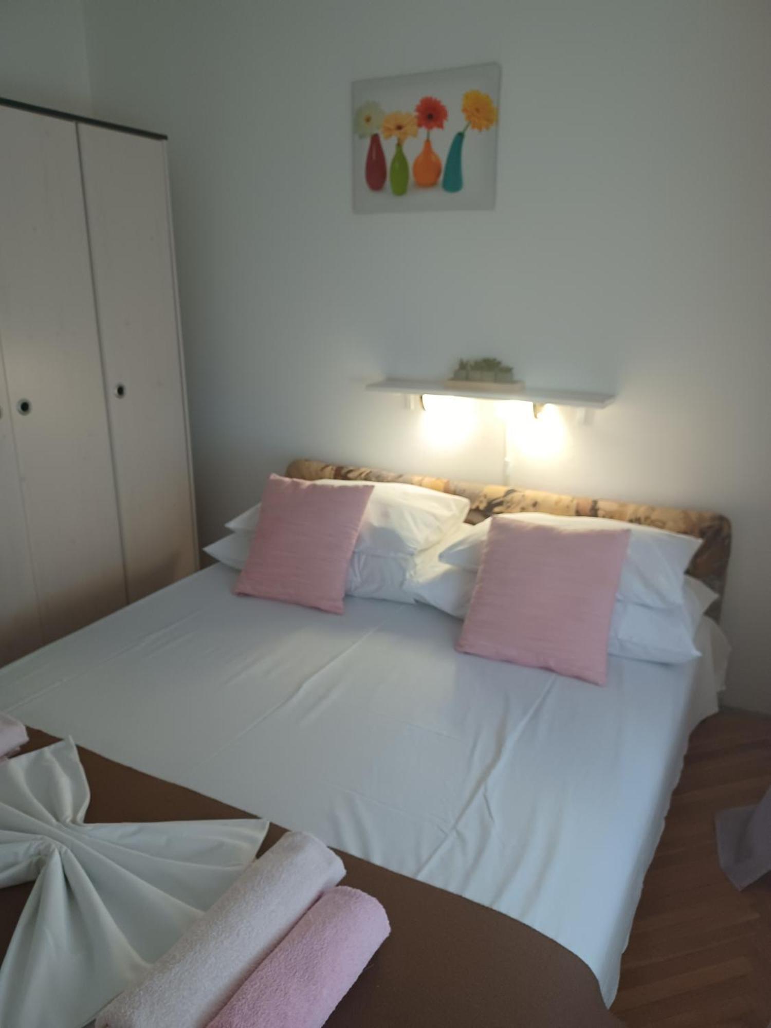 Helen Apartments Crikvenica Εξωτερικό φωτογραφία